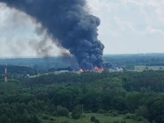 Pożar fabryki aerozoli na Pomorzu. Ewakuowano mieszkańców