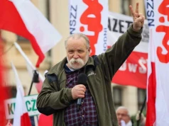 Adam Borowski zasługuje na szacunek, a nie na polityczne wystawianie go na przegraną