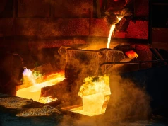 Sprzedaż srebra w KGHM wystrzeliła. Miedziowy gigant z nadwyżką w planie produkcji