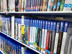 Dlaczego PlayStation rezygnuje z płyt na PS5 i PS6? Dane są PORAŻAJĄCE