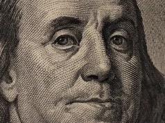 Kurs dolara pod presją danych z USA. Złoty zyskuje