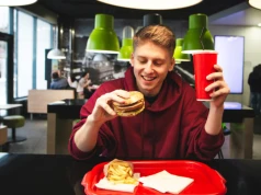 Globalne sieci fast food ruszyły po Polskę. Sama marka już nie wystarczy