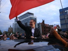 Prezydent od wet. Czy Nawrocki będzie blokował rząd do końca kadencji?