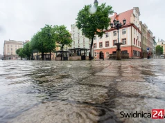 Prezydent Świdnicy: Zmiany na Rynku niemożliwe. Konserwator zabytków: Możliwe