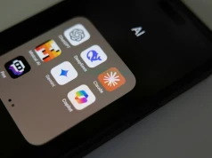 Afera w świecie AI. Popularne narzędzie dla programistów po cichu śledziło użytkowników!
