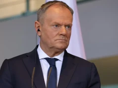 Sąd skazał za „Nie bać Tuska”. Znany karnista mówi o „grubej przesadzie”