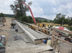 Trwa remont mostu na „trzydziestce czwórce”. Kierowcy muszą jeszcze uzbroić się w cierpliwość