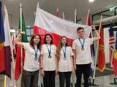 Medale dla polskich uczniów na Międzynarodowej Olimpiadzie Biologicznej oraz Środkowoeuropejskiej Olimpiadzie Informatycznej. Gratulujemy!
