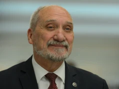 Prokuratura skierowała akt oskarżenia przeciwko Antoniemu Macierewiczowi! O co chodz…