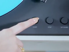 Sony promuje fizyczną dystrybucję w nowym sprzęcie. Gracze są w szoku