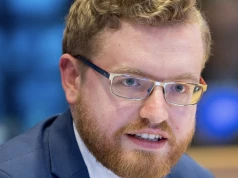 Rząd gwarantuje 400 mln zł na europejską gigafabrykę AI w Polsce
