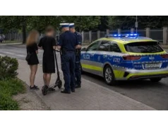 Uciekał hulajnogą, bo 'spanikował'. 16-latek przed sądem