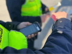 Policja odchodzi od papierowych notatników. „To przełom w całej organizacji służby”