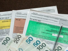 Politycy komentują rządową propozycję. Mówią o "podatkowej kosmetyce"