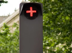 Widzisz czerwony "plus"? Tego sygnału lepiej nie ignorować