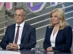 Czy Donald Tusk pokazywał się w “koszulce Zondacrypto”? “Pan prezydent manipuluje”