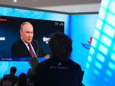 Putin we Władywostoku: Jest szansa na porozumienie pokojowe