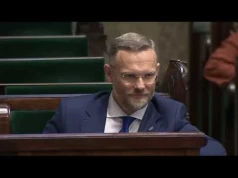 Jak zachowuje się człowiek który poczuje zapach kiełbasy? Kto mógł napisać "Dziady" Mickiewicza?