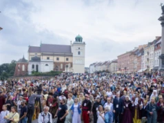 Orszak Dziejów z Dobrawą, Marią Skłodowską-Curie i Matką Różą Czacką w rolach głównych