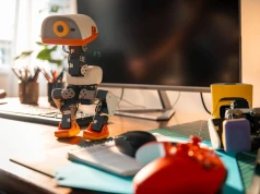 Poznajcie Microducka. Ten uroczy robocik chętnie nauczy się nowych sztuczek