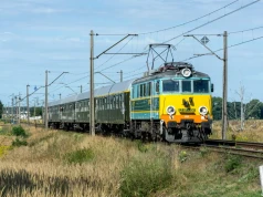 Darmowe przejazdy na 100-lecie PKP. Zabytkowy skład z parowozem i Pendolino to początek