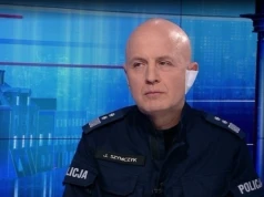 Policyjny wielbiciel granatników przed sądem. Odczytano akt oskarżenia gen. Szymczyka