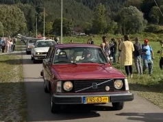 Zabytkowe auta opanowały Sądecczyznę! Motoryzacyjne perełki przejechały Doliną Popradu