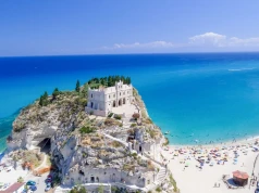 Włochy w świetnej cenie 🔥 Wycieczka do Kalabrii za jedyne 577 PLN 🇮🇹🌶️ Loty i 4* hotel ze śniadaniami 😋☀️