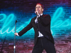 Jerry Seinfeld występuje na festiwalu komediowym w Lizbonie, a gościnni artyści wycofują się w proteście