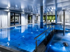4* resort w Karkonoszach 🏔️ Basen z widokiem na Śnieżkę i strefa spa w cenie 💆 🌊