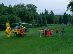 Kombajn urwał rękę 16-latkowi. Dramat podczas prac polowych