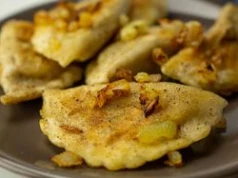 Ruskie przy nich są po prostu nudne. Zrób jesienne pierogi z genialnym farszem