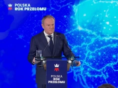 Tusk: Przepisy na przejazdach kolejowych muszą być zaostrzone