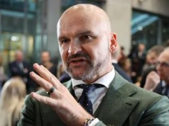 Brzoska odpowiada na oskarżenia Mety. "Ile wykręcacie na scamie"