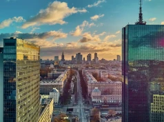 Warszawa straci ikonę? Intraco nie zostanie zabytkiem, rozbiórka wieżowca coraz bliżej