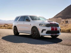 Wielki powrót potężnego V8 i tani Chrysler za 25.000 dolarów. Stellantis rzuca miliardy na Amerykę