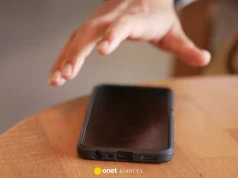 Dlaczego czujemy wibracje telefonu, gdy nie ma żadnego powiadomienia? Naukowcy wyjaśniają zjawisko