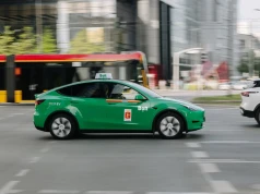 Booksy daje zniżkę na przejazdy Boltem. Nawet 70 proc.
