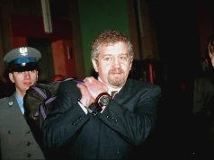„Miałem 5-letnie wakacje w areszcie, z panienką dwa razy w tygodniu”. Jak Lech Grobelny oszukał 11 tys. Polaków i uszło mu to płazem