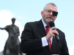 Braun z młotem przy pomniku UPA. Strona ukraińska reaguje