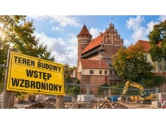 Zamykają zamek na trzy lata. Można wejść tylko do niedzieli