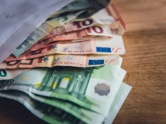 Ukraińcy coraz rzadziej pracują za granicą „na chwilę”. Transfery pieniężne pokazują zmianę