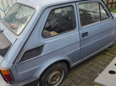 Możesz kupić nietypowego Malucha. Nie zgadniesz, ile ma kół