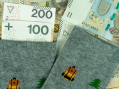 Tyle Polacy odłożyli na czarną godzinę. Co czwarta osoba nie ma ani złotówki