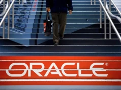 Oracle dokłada 700 mln dolarów do restrukturyzacji. W tle kolejne zwolnienia