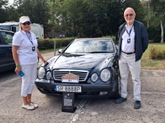 Zlot zabytkowych Mercedesów w Świnoujściu