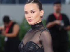 Natalia Szroeder zachwyca w Wenecji. Postawiła na zmysłowe prześwity
