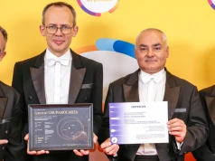 Muzyka, humor i... kosmos. Grupa MoCarta powraca w pełnym składzie