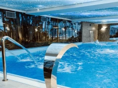 Bałtyk tuż za progiem 🌊 Pobyt z wellness, basenem i wyżywieniem w Łebie 🏖️✨