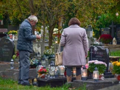 Pracownicy będą mieli wolne po Wszystkich Świętych? Jest ważna decyzja